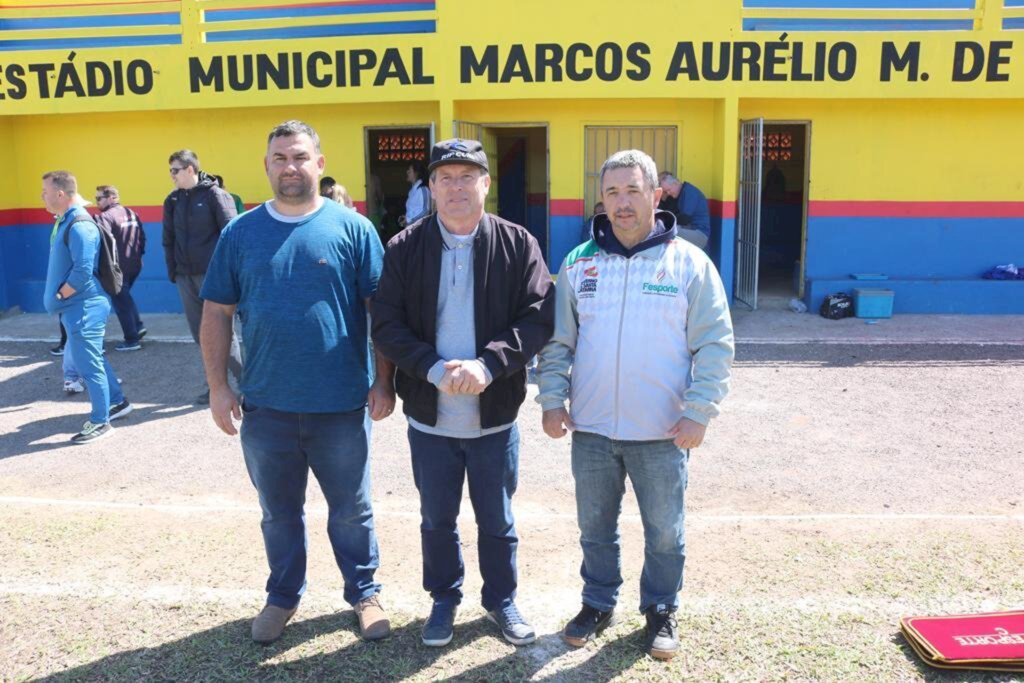 MUNICÍPIO DE SÃO JOÃO DO SUL SEDIA A FASE MICRORREGIONAL DO MOLEQUE BOM DE BOLA 2022