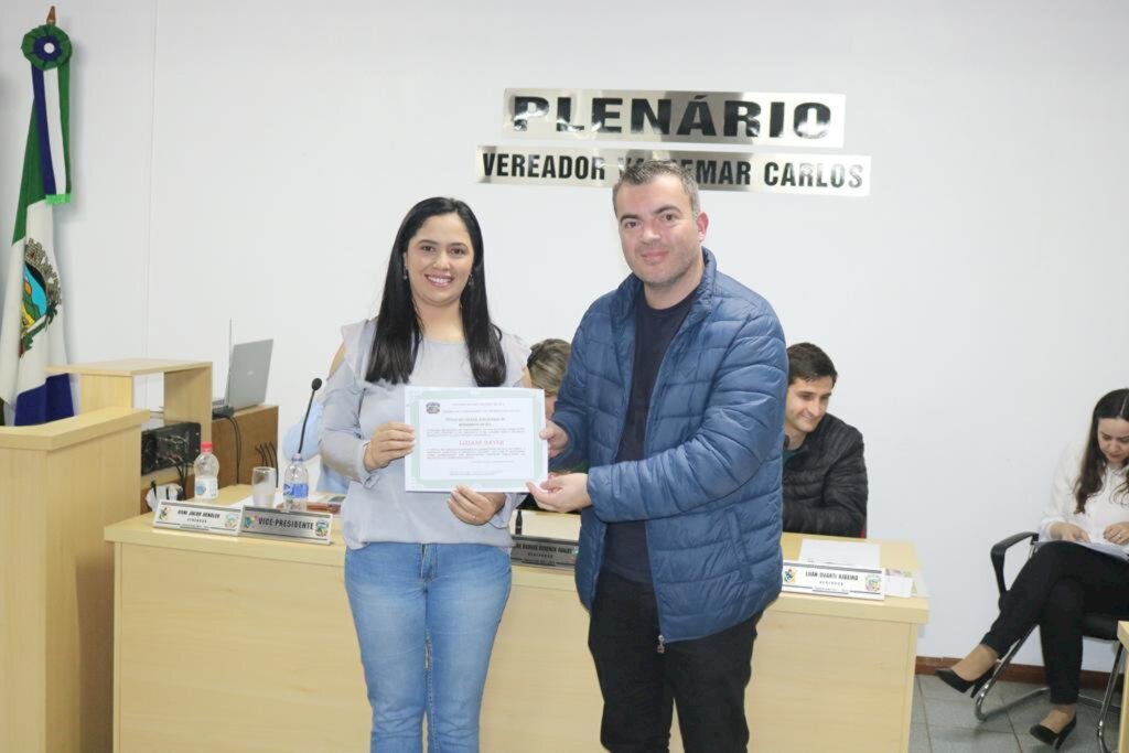IRMÃS BAYER RECEBEM TÍTULO DE CIDADÃS  HONORÁRIAS DE MORRINHOS DO SUL