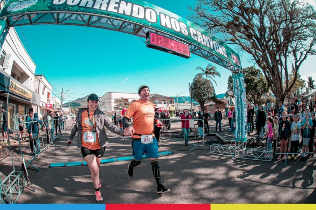 PRAIA GRANDE: SUCESSO NO II CORRENDO NOS CANYONS - MEIA MARATONA