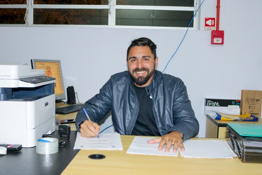 DESTAQUE  DA SEMANA: Diretor Municipal de  Esportes de Santa Rosa do Sul, Gilberto da Silva Inácio.