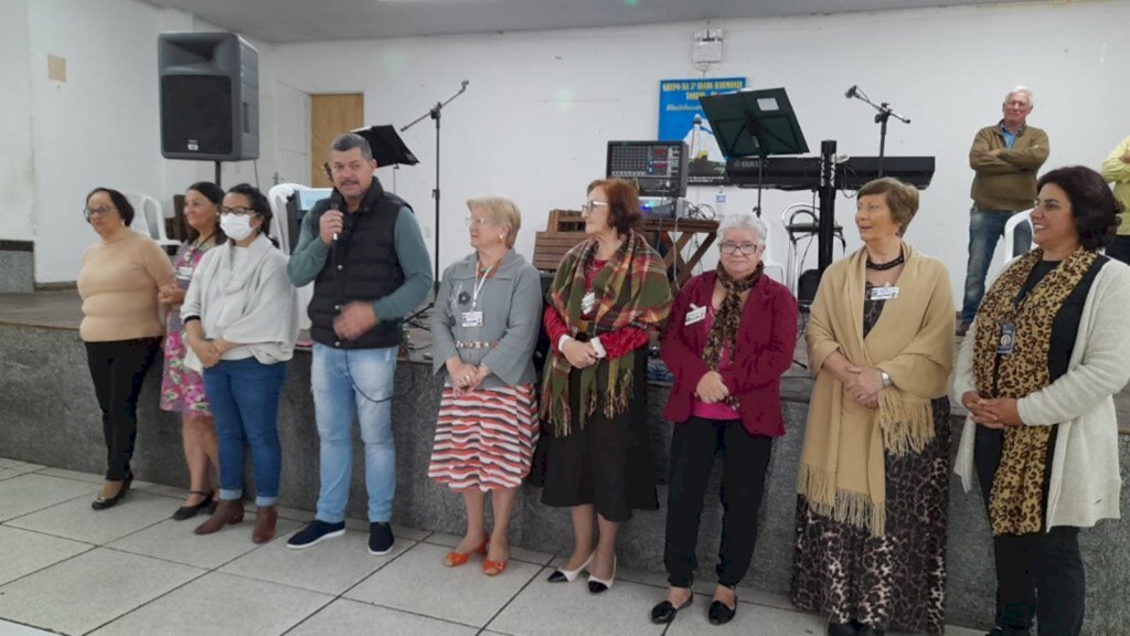 ASSISTÊNCIA SOCIAL REALIZA ORIENTAÇÕES AOS IDOSOS DO GRUPO DE IDOSOS HARMONIA DE TORRES