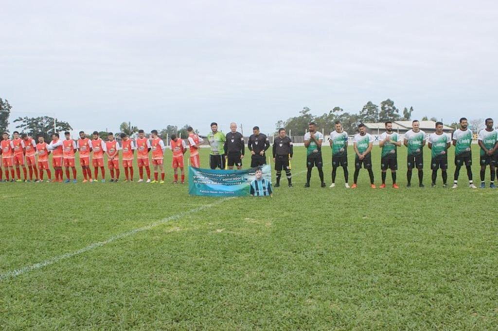 CAMPEONATO MUNICIPAL DE FUTEBOL DE 2022  TEM GOLEADA NA ABERTURA OFICIAL EM SANTA ROSA DO SUL