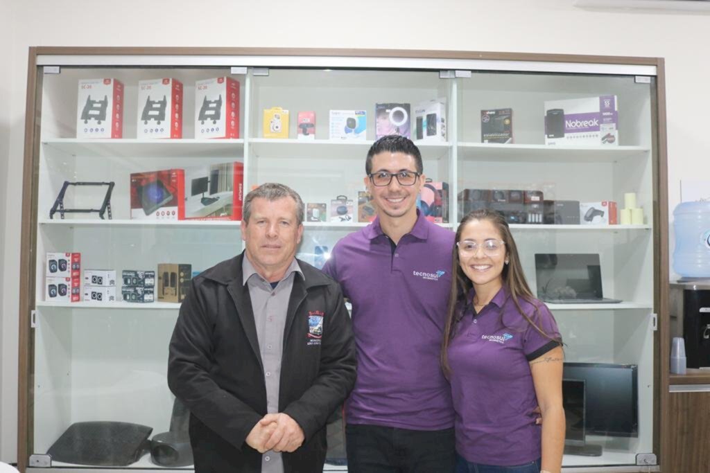 TECNOSUL INFORMÁTICA REINAUGURA EM NOVO ENDEREÇO EM SÃO JOÃO DO SUL