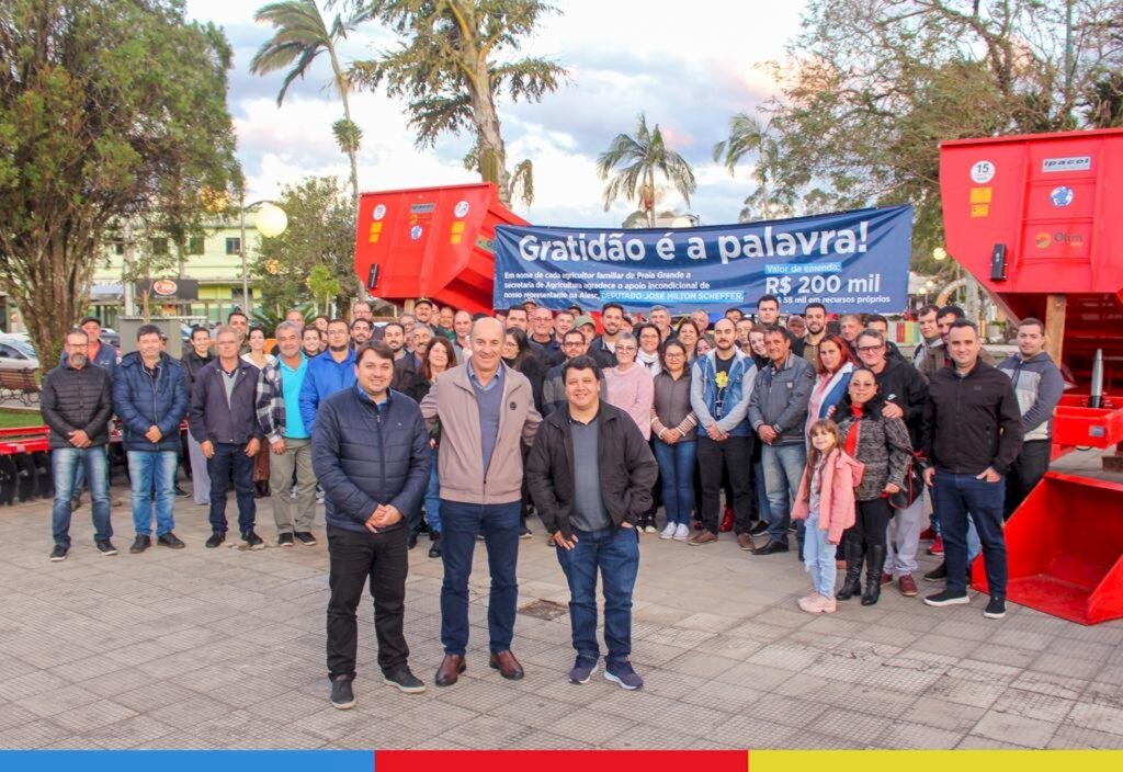 ADMINISTRAÇÃO MUNICIPAL DE PRAIA GRANDE ENTREGA EQUIPAMENTOS PARA SECRETARIAS DE AGRICULTURA E SAÚDE