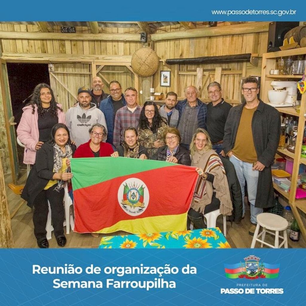 PREFEITURA E CTG VIZINHOS  DO RIO GRANDE ORGANIZAM  A SEMANA FARROUPILHA EM PASSO DE TORRES