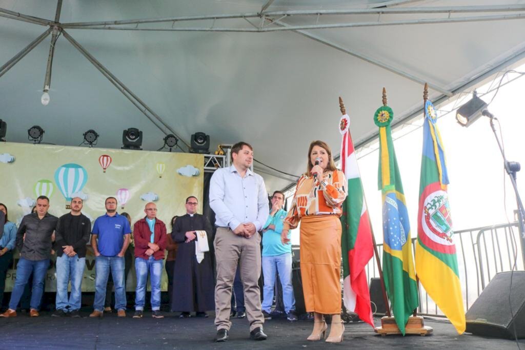 SUCESSO NA VII FEIRA DO LIVRO DE PRAIA GRANDE