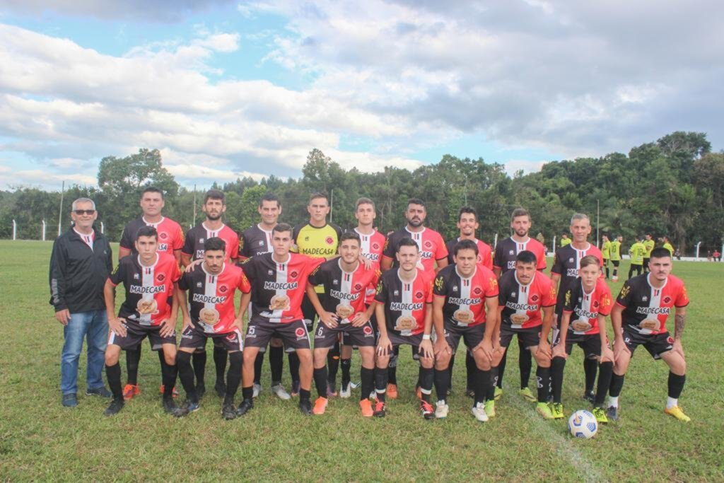 RODADA DE MUITOS GOLS NO CAMPEONATO MUNICIPAL DE FUTEBOL DE SÃO JOÃO DO SUL