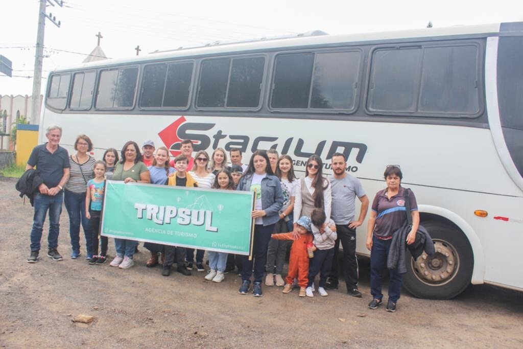 SÃO JOÃO DO SUL: GRUPO FAZ PASSEIO AO ROTEIRO  RURAL 'CAMINHOS DA QUERÊNCIA' E OS ENCANTOS DO TURISMO RURAL