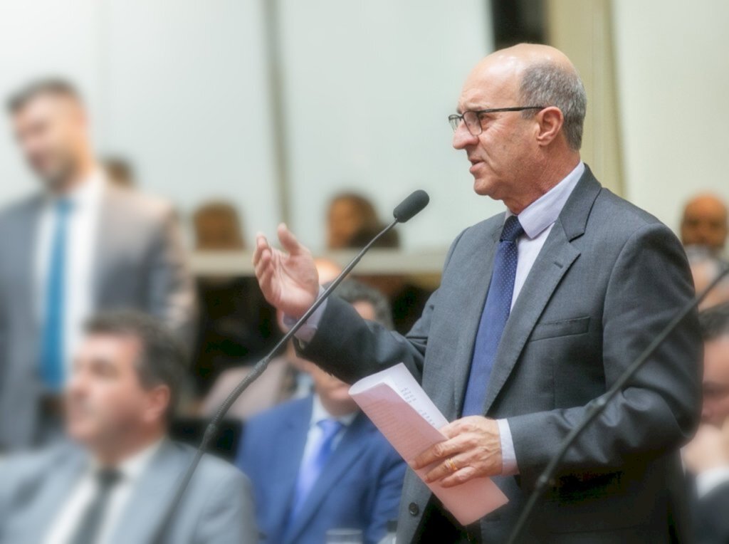 DEPUTADO ZÉ MILTON APRESENTA PROJETO PARA DISPENSAR CERTIDÃO NEGATIVA DE DÉBITOS ESTADUAIS PARA HOSPITAIS FILANTRÓPICOS E MUNICIPAIS