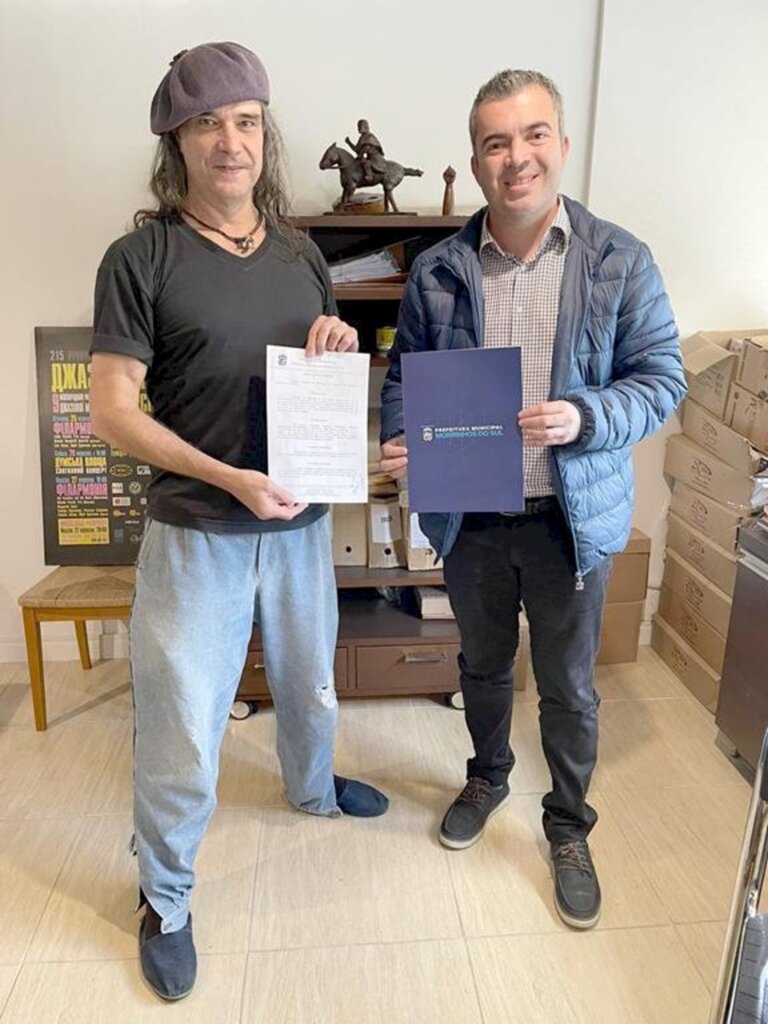 PREFEITURA DE MORRINHOS DO SUL RENOVA CONTRATO COM A FÁBRICA DE GAITEIROS