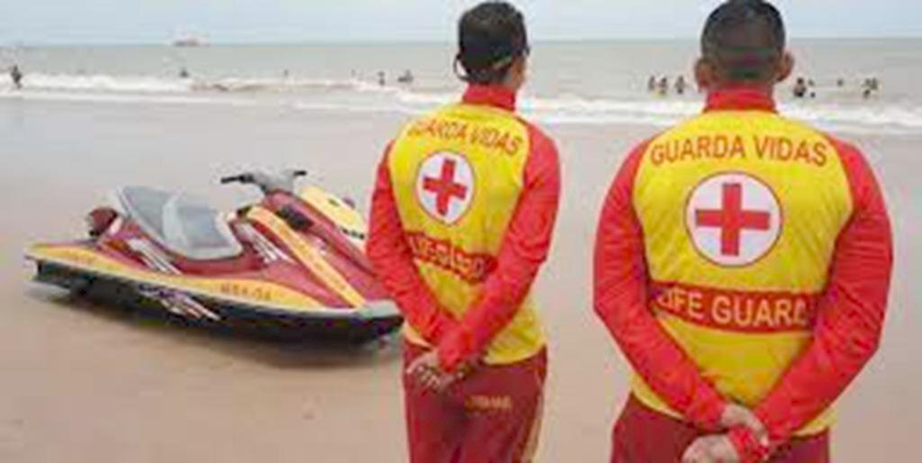 GUARDA-VIDAS ENCERRAM SUAS ATIVIDADES DA  TEMPORADA DE VERÃO NO LITORAL