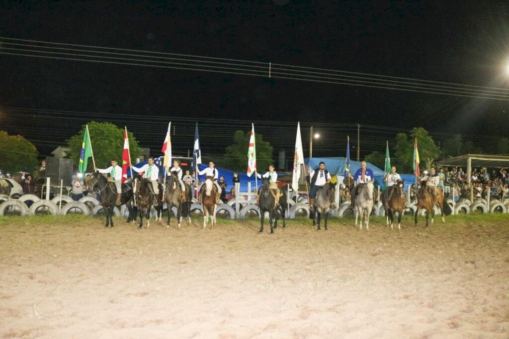 XXVI RODEIO CRIOULO NACIONAL DO CTG PORTEIRA CATARINENSE É SUCESSO DE PÚBLICO EM SÃO JOÃO DO SUL