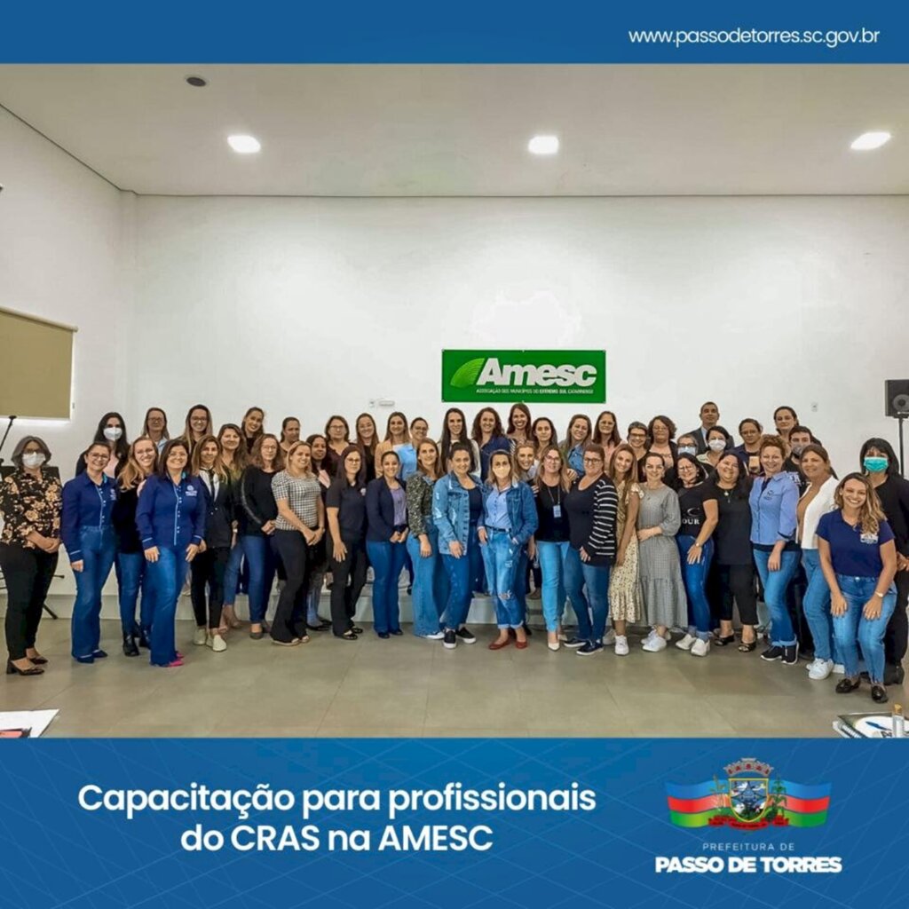 PASSO DE TORRES: PROFISSIONAIS DO CRAS RECEBEM CAPACITAÇÃO NA AMESC