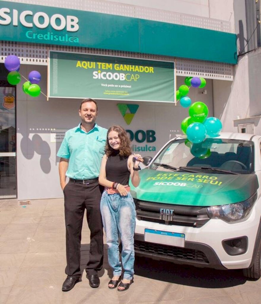 COOPERADAS DO SICOOB CREDISULCA LEVAM GRANDES  PRÊMIOS PARA CASA EM SORTEIO DA PROMOÇÃO SICOOBCAP