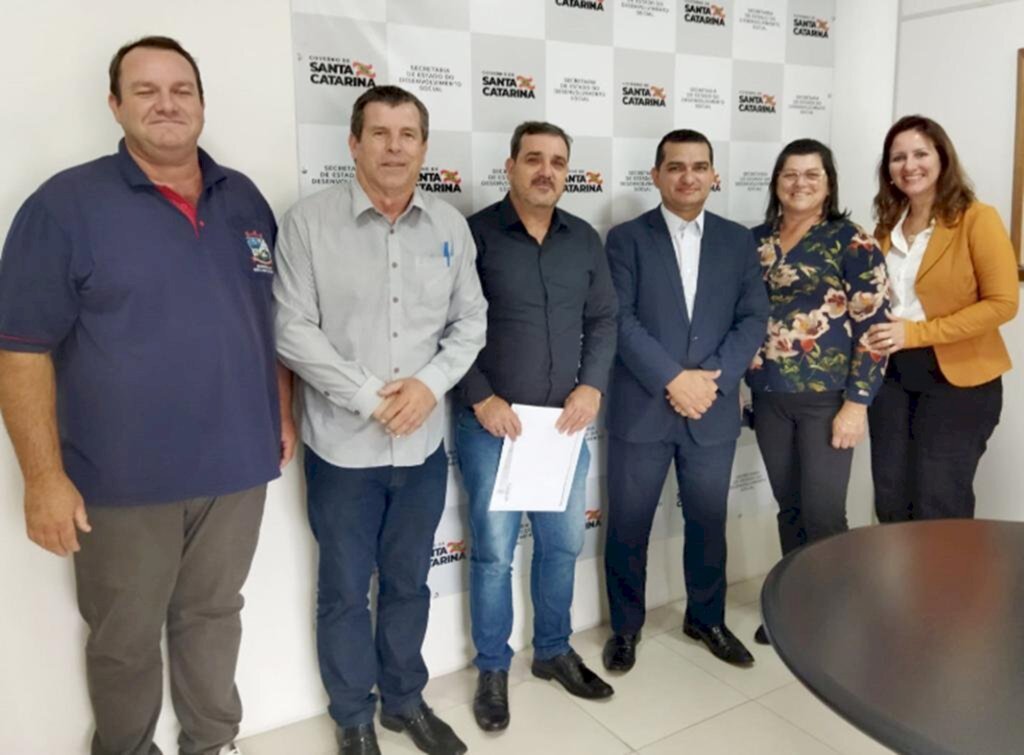 PREFEITOS BUSCAM RECURSOS PARA CONSTRUÇÃO  DE ALBERGUE REGIONAL