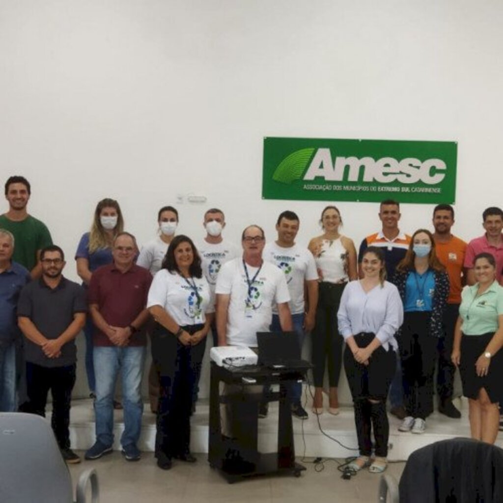 AMESC CONHECE O PROGRAMA 'PENSO, LOGO DESTINO'