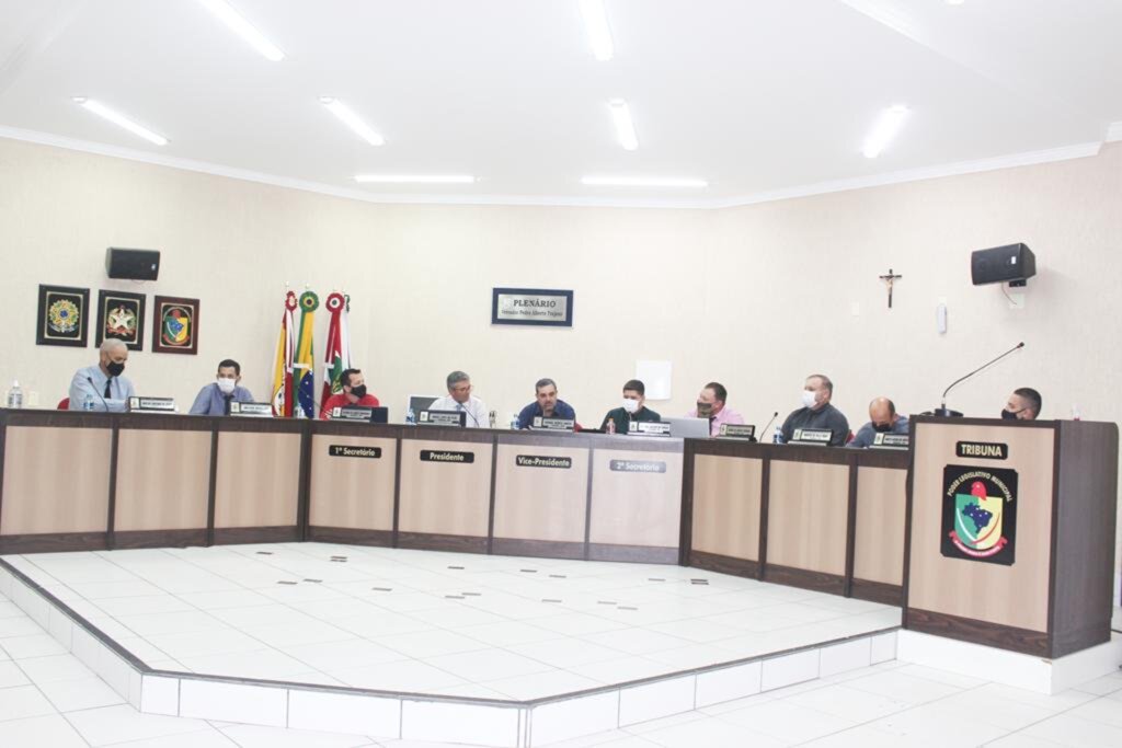 SANTA ROSA DO SUL: PREFEITO PARTICIPA DA PRIMEIRA SESSÃO ORDINÁRIA DA CÂMARA APÓS O RECESSO PARLAMENTAR