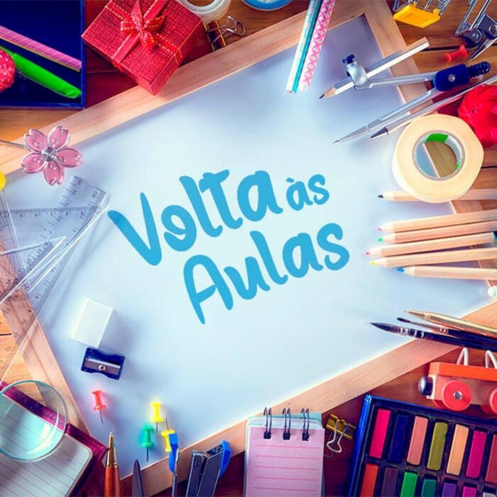 FEVEREIRO MARCA O RETORNO DOS ALUNOS ÀS SALAS DE AULA