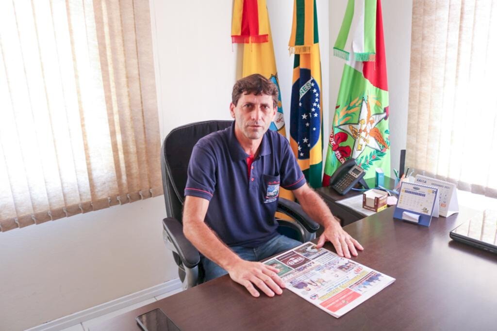 PREFEITO EM EXERCÍCIO FALA DAS AÇÕES DESENVOLVIDAS NOS 15 DIAS  DE GOVERNO EM SÃO JOÃO DO SUL