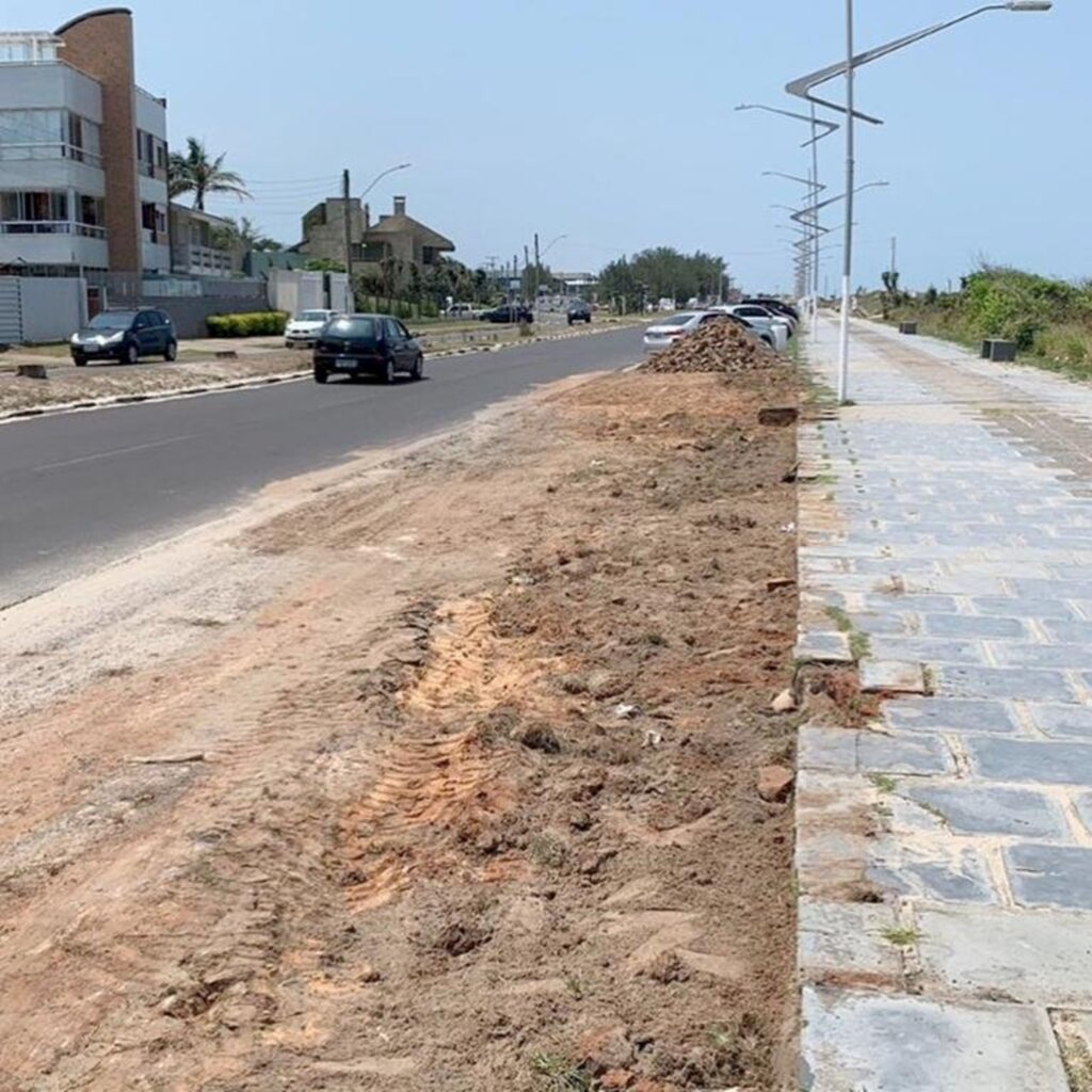 AVANÇA A REVITALIZAÇÃO DA AVENIDA BEIRA-MAR TORRES