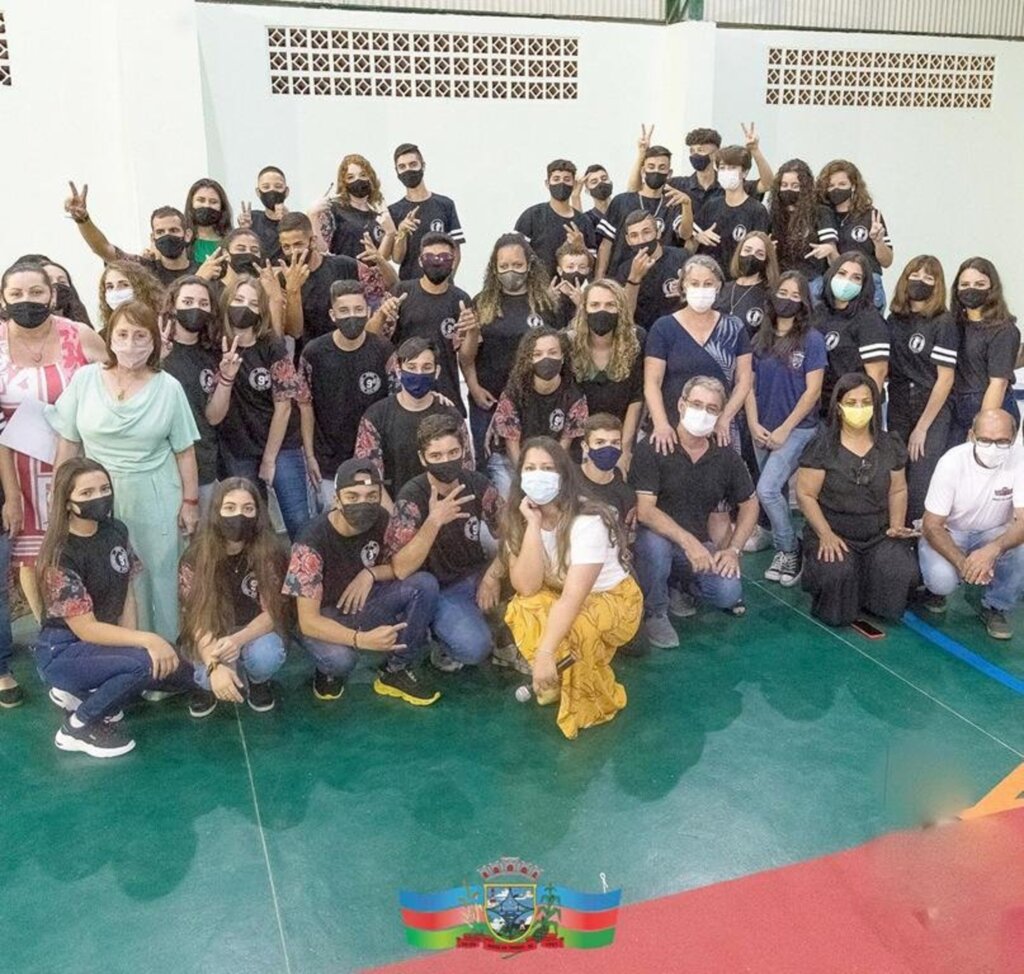 ESCOLA VILA NOVA PROMOVE FORMATURA DO PRÉ-ESCOLAR E 9º ANO EM PASSO DE TORRES