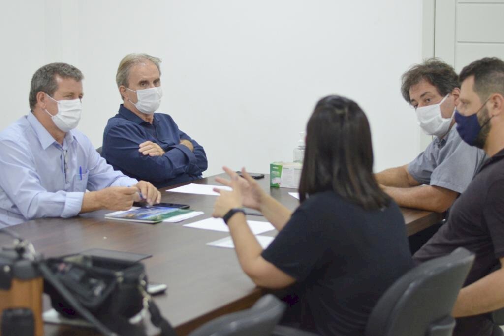 COMITÊS DE BACIAS PEDEM APOIO A AMESC PARA CONTINUIDADE DO TRABALHO