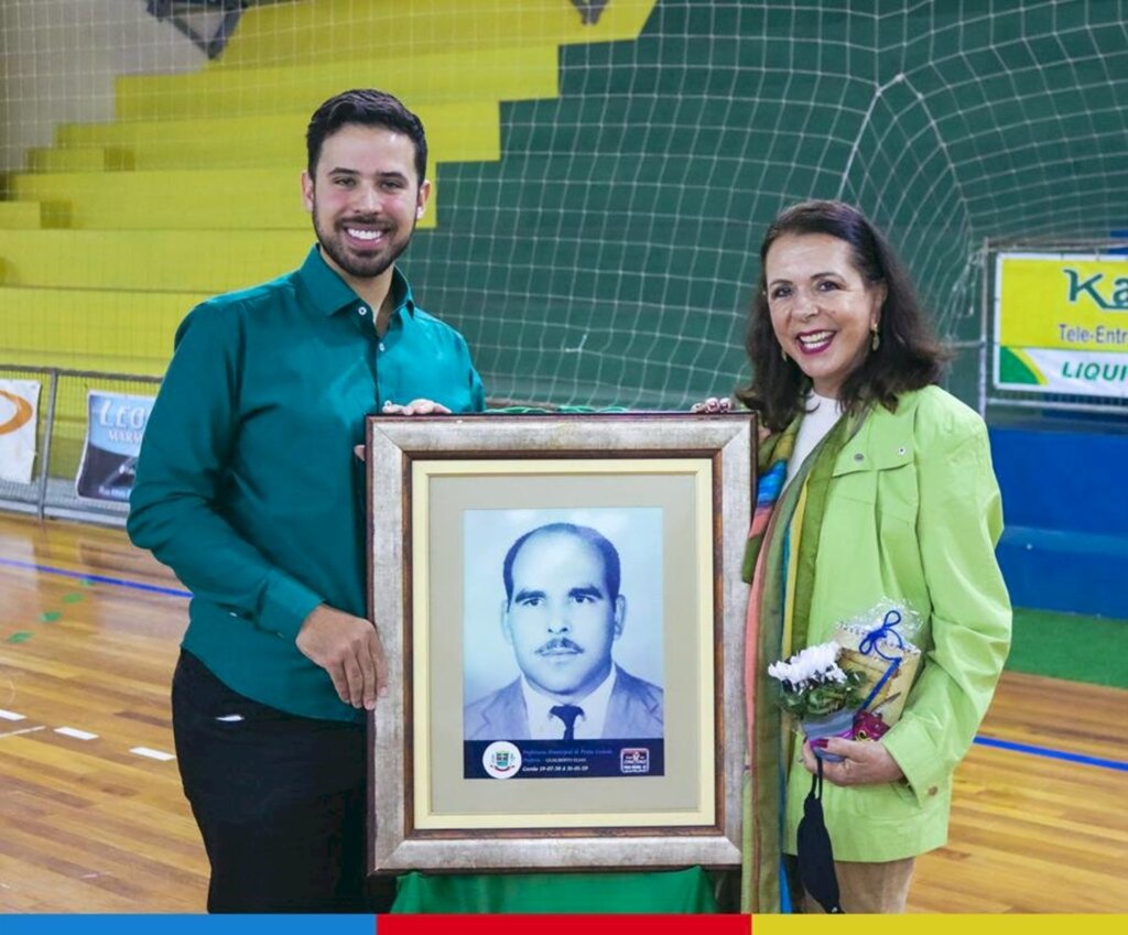 ATO ALUSIVO AO 07 DE SETEMBRO É MARCADO POR  HOMENAGEM AO PRIMEIRO PREFEITO DE PRAIA GRANDE