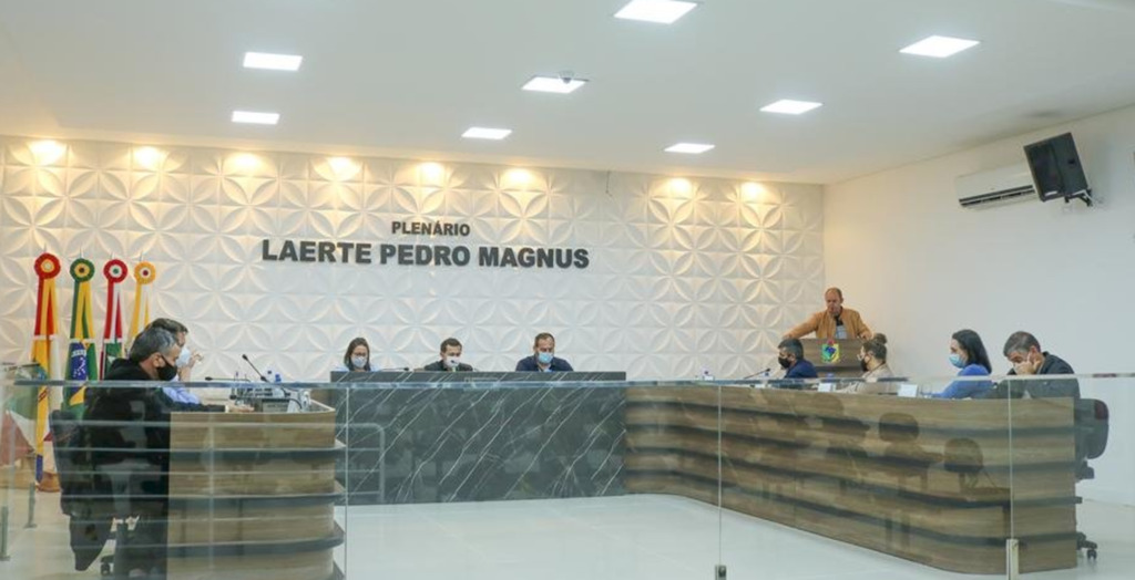 VEREADORES DE SÃO JOÃO DO SUL DESTACAM VIAGEM, SETEMBRO AMARELO E MUTIRÃO DE CASTRAÇÃO NA CÂMARA