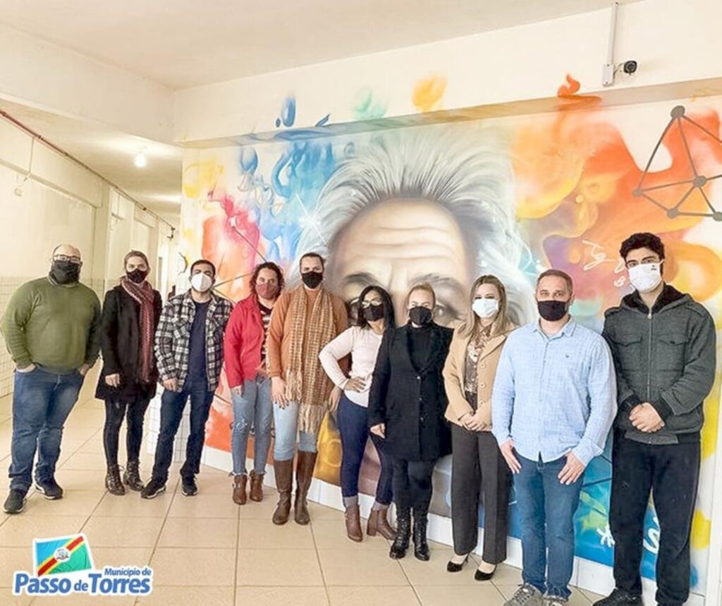 EQUIPE DA EDUCAÇÃO DE PASSO DE TORRES VISITA  IÇARA NA BUSCA POR PROJETOS A SEREM IMPLANTADOS