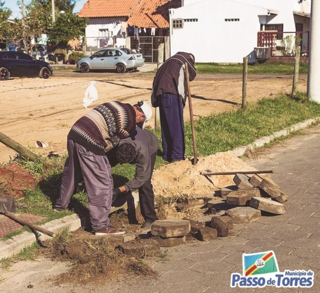 PASSO DE TORRES: SECRETÁRIO DE OBRAS  AMÉLIO FAZ RESUMO DOS  TRABALHOS DESENVOLVIDOS
