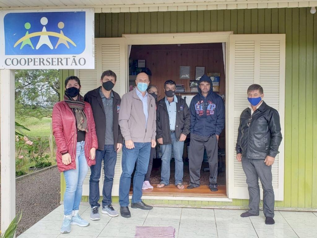 ZÉ MILTON E COOPERSERTÃO BUSCAM MEIOS PARA  AMENIZAR OS IMPACTOS  DA BRUCELOSE EM SÃO JOÃO DO SUL
