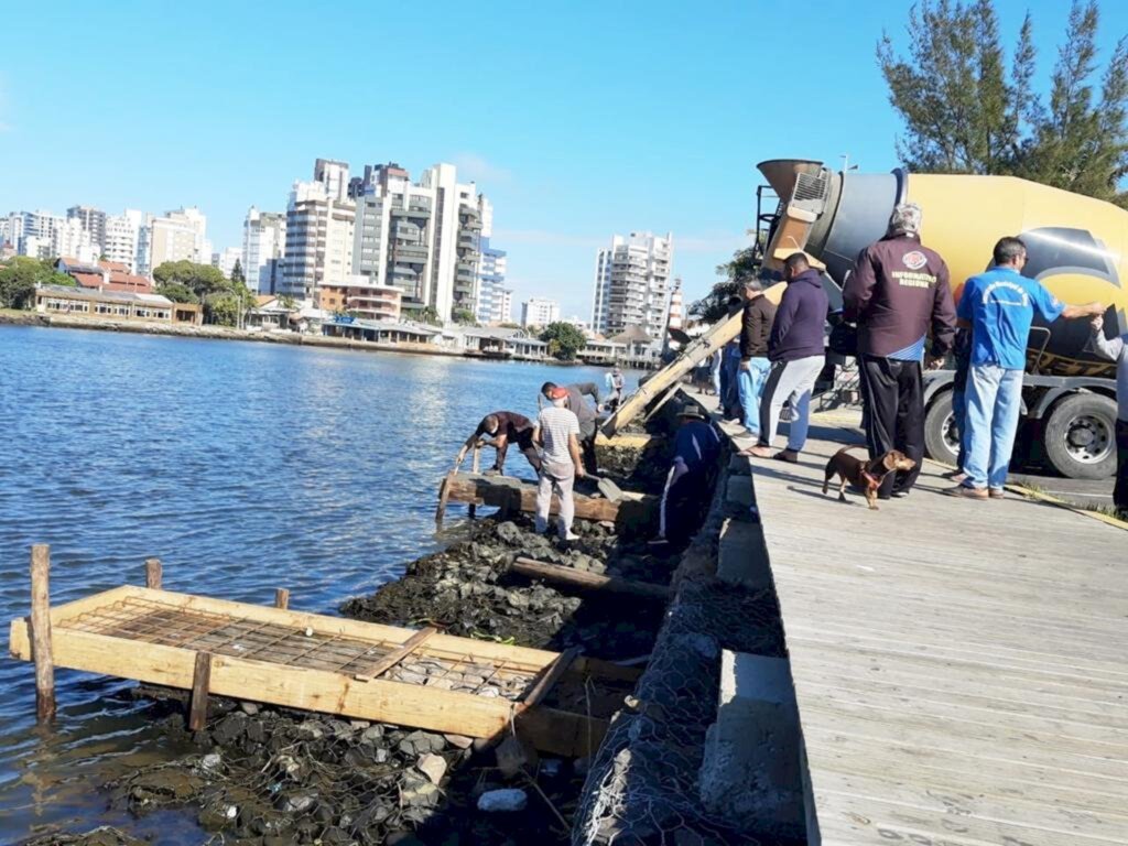 ADMINISTRAÇÃO MUNICIPAL REVITALIZA  PESQUEIROS DO RIO MAMPITUBA EM PASSO DE TORRES