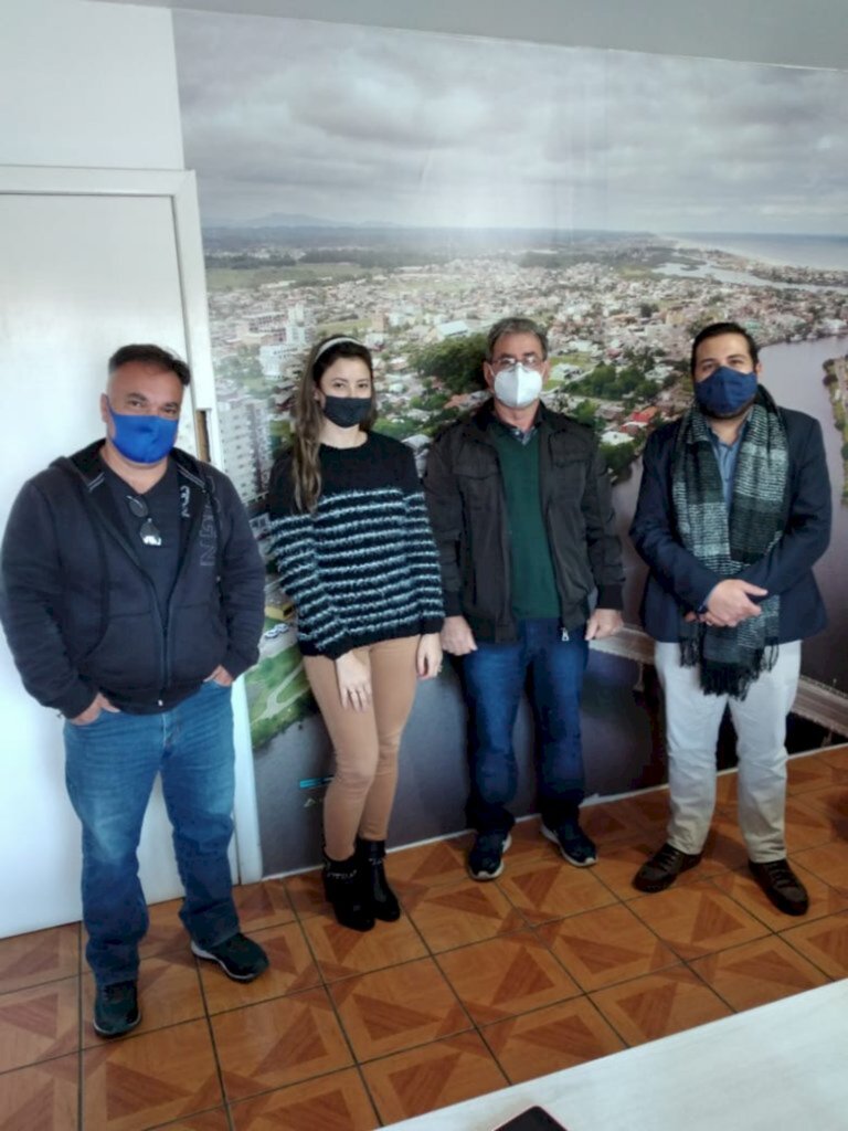 PREFEITURA DE TORRES E DO PASSO DE TORRES VÃO UNIR ESFORÇOS PARA A MANUTENÇÃO PERIÓDICA DA PONTE PÊNSIL