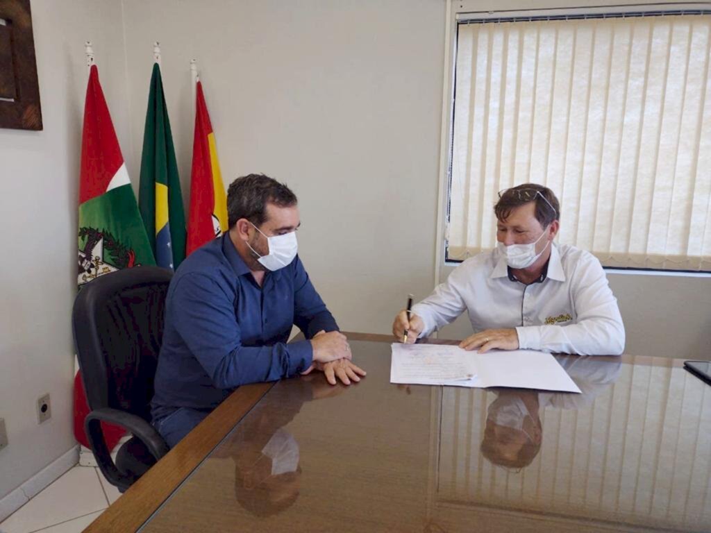 ADMINISTRAÇÃO MUNICIPAL MANTÉM APOIO A CLÍNICA  TERAPÊUTICA ÂNCORA EM SANTA ROSA DO SUL