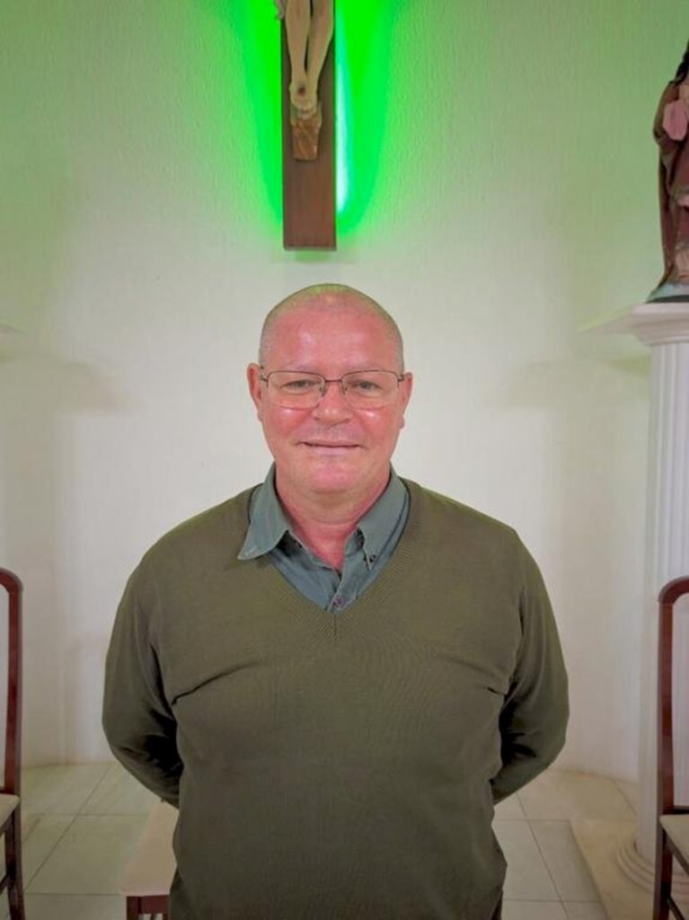 FREIS CAPUCHINHOS DEIXARÃO AS PARÓQUIAS SÃO JOÃO BATISTA E SÃO SEBASTIÃO