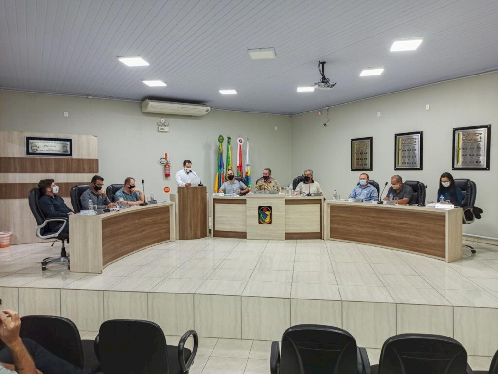 VEREADORES APROVAM  PROJETOS DE REAJUSTE SALARIAL PARA SERVIDORES PÚBLICOS EM PRAIA GRANDE