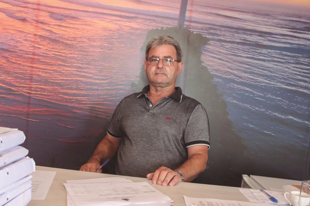 PREFEITO VALMIR RODRIGUES FAZ AVALIAÇÃO DOS PRIMEIROS 04 MESES DE GOVERNO EM PASSO DE TORRES