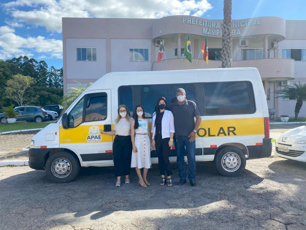 ALUNOS DO MUNICÍPIO DE MAMPITUBA TERÃO TRANSPORTE  EXCLUSIVO PARA A APAE