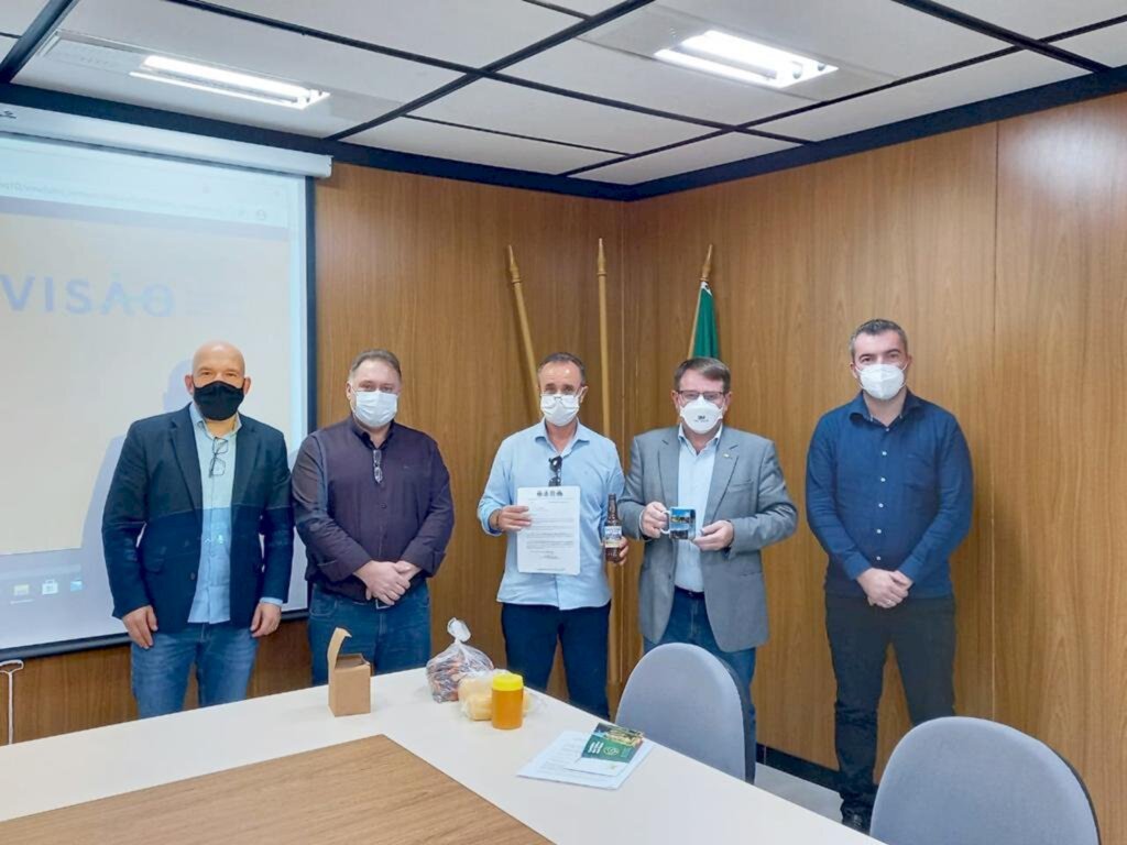 PREFEITOS BUSCAM  RECURSOS PARA  INCREMENTAR O  TURISMO REGIONAL DE MORRINHOS DO SUL