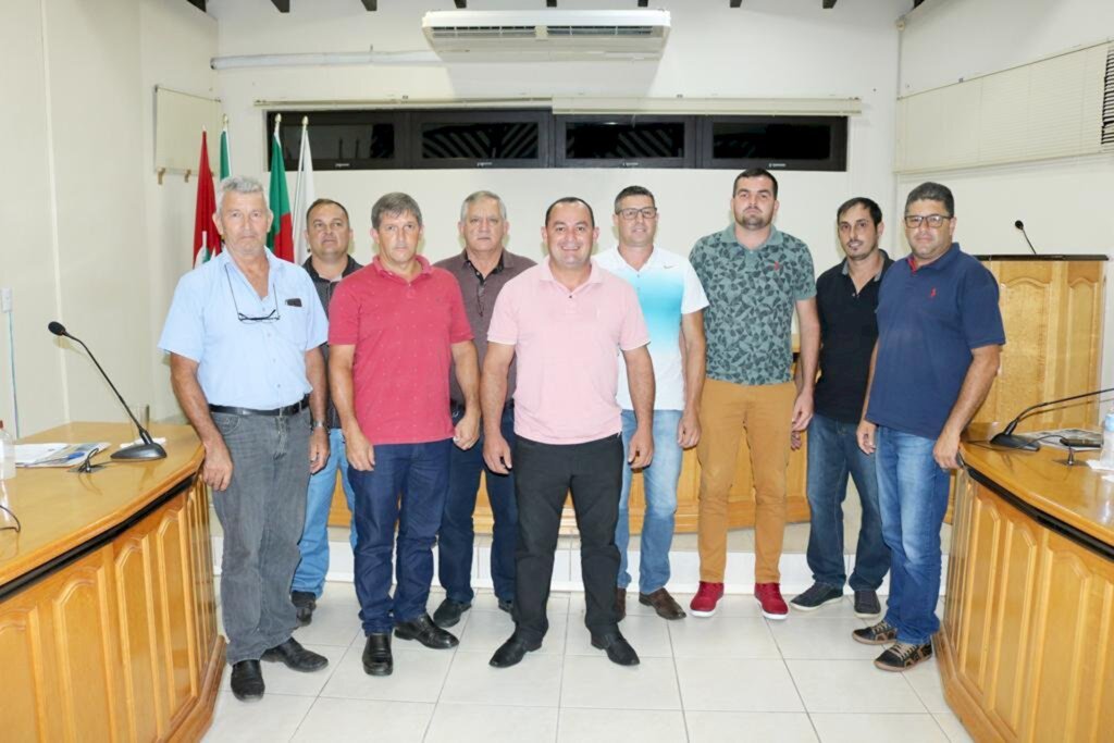 CÂMARA DE VEREADORES DE MAMPITUBA REALIZA A 1ª SESSÃO ORDINÁRIA DE 2021