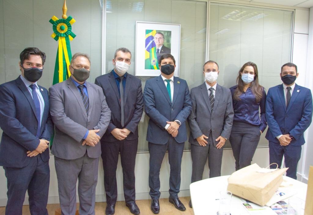 MARCOS VENICIOS VIAJA A BRASÍLIA  EM BUSCA DE RECURSOS PARA MORRINHOS DO SUL