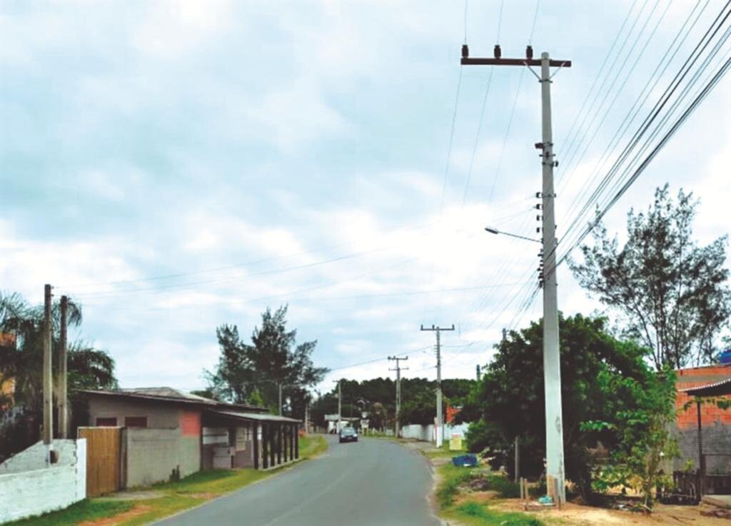 REDES ELÉTRICAS RECEBEM  MELHORIAS DA CEPRAG EM PASSO DE TORRES