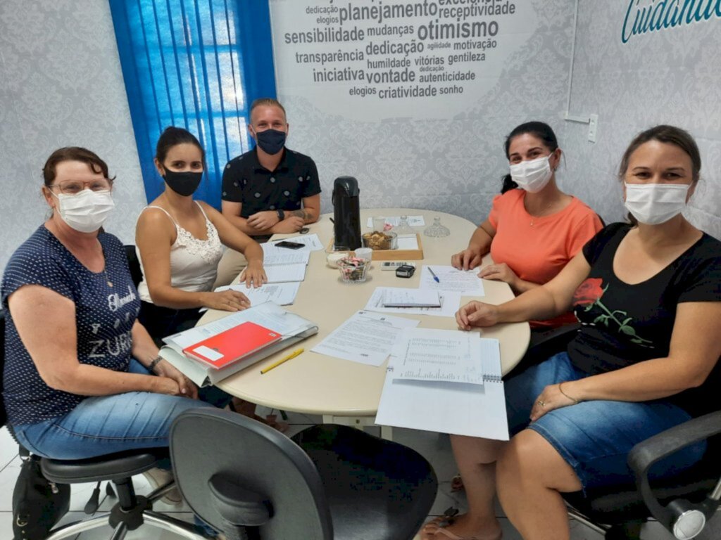 COMBATE AO MOSQUITO BORRACHUDO EM MORRINHOS DO SUL