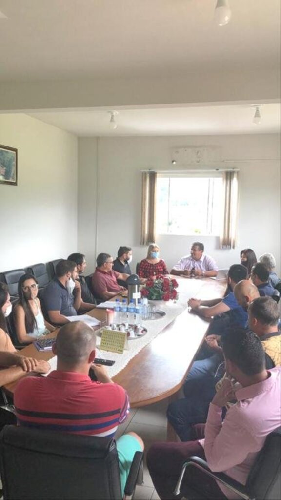 MAMPITUBA RECEBE O  DEPUTADO GABRIEL SOUZA