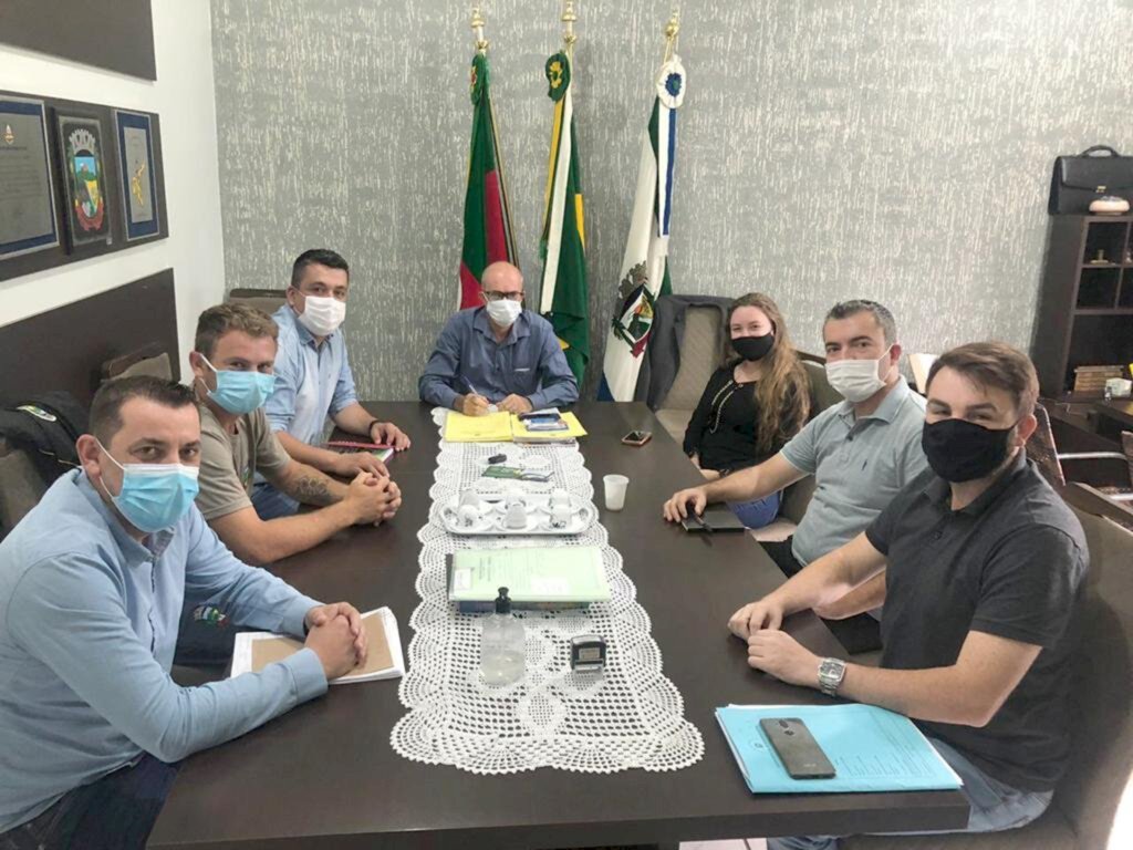 INICIA A TRANSIÇÃO DE GOVERNO NA PREFEITURA  DE MORRINHOS DO SUL