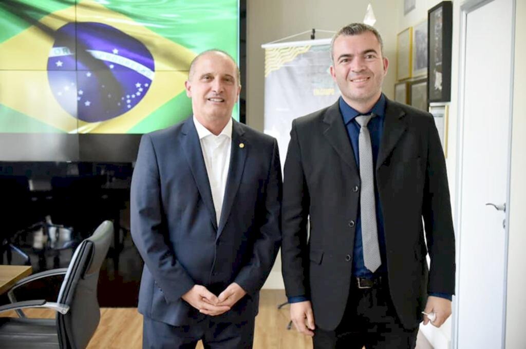 PREFEITO ELEITO DE MORRINHOS DO SUL MARCOS VENICIOS VIAJA A  BRASÍLIA EM BUSCA DE RECURSOS