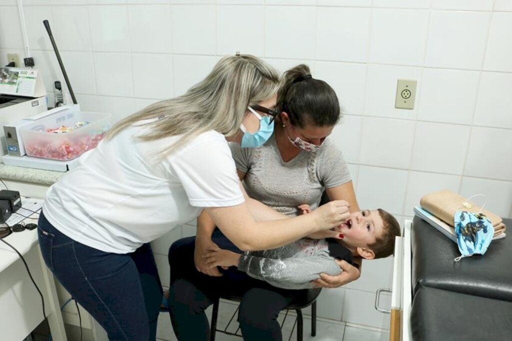 MINISTÉRIO DA SAÚDE PROMOVE O 'DIA D' DE VACINAÇÃO