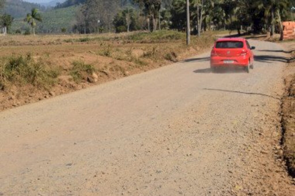 PREFEITURA DE JACINTO MACHADO ENTREGA ORDEM DE SERVIÇO PARA INÍCIO DA TERCEIRA ETAPA DA SERRA DA PEDRA