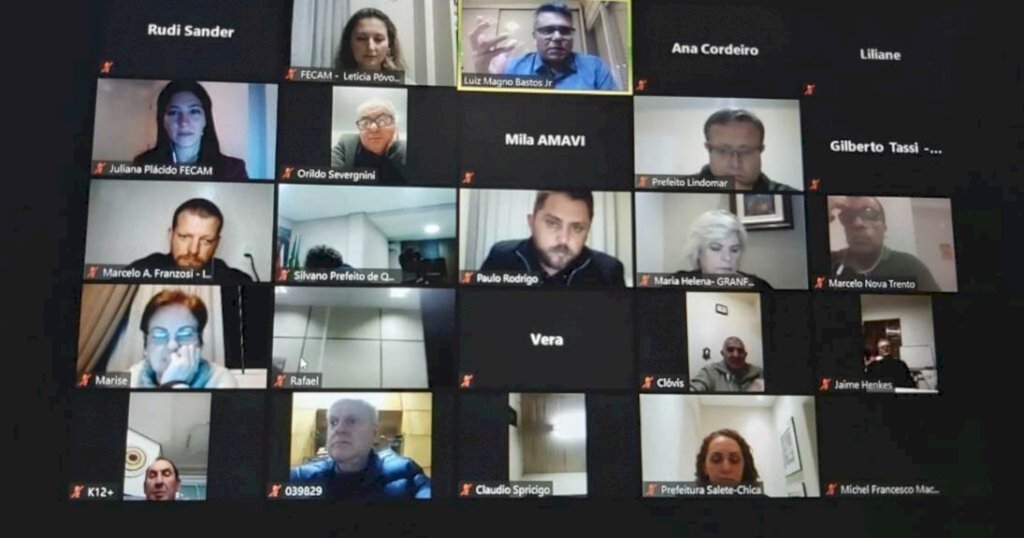 Divulgação - Fecam reuniu gestores municipais para explicar novas regras na semana passada