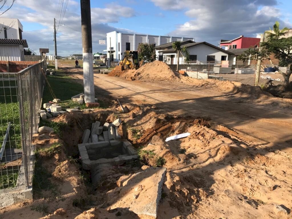 IMPORTANTES OBRAS ESTÃO EM ANDAMENTO EM SÃO JOÃO DO SUL